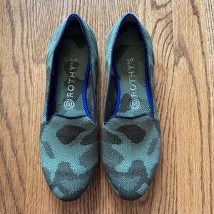 ROTHY'S | The Loafer in camo black/orange stripe SIZE 9 (fits 8.5)